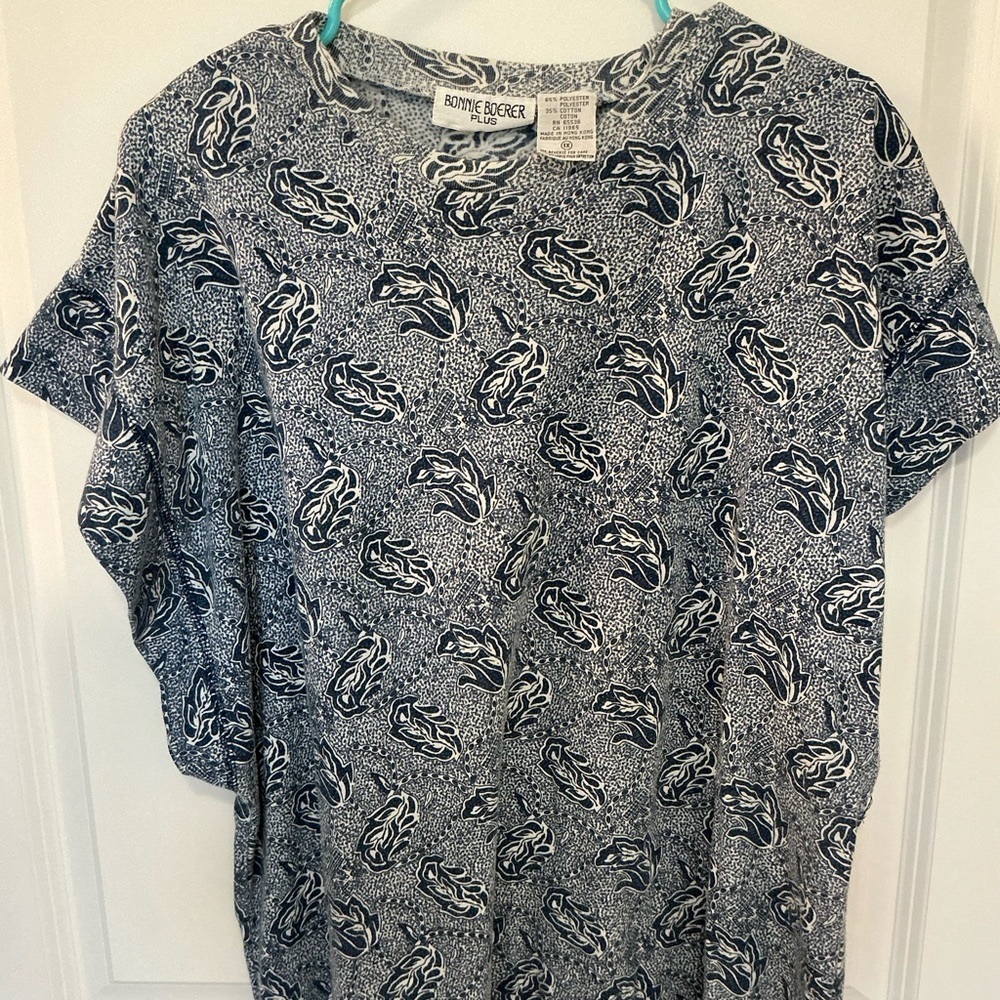 1X skirt and top set.